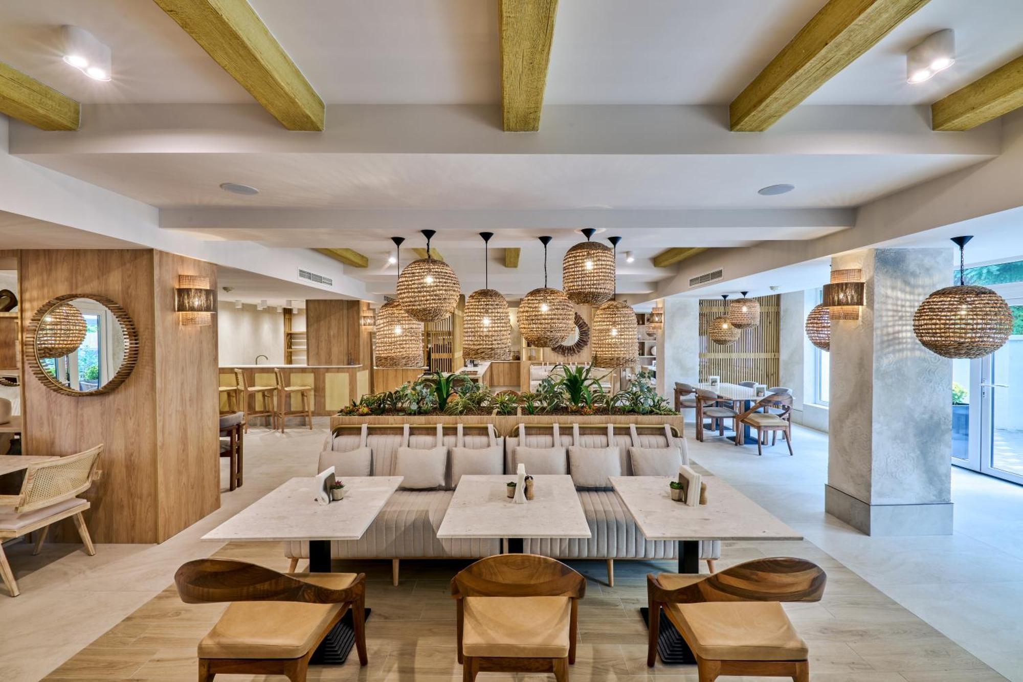 Hotel Serenity Timişoara Extérieur photo