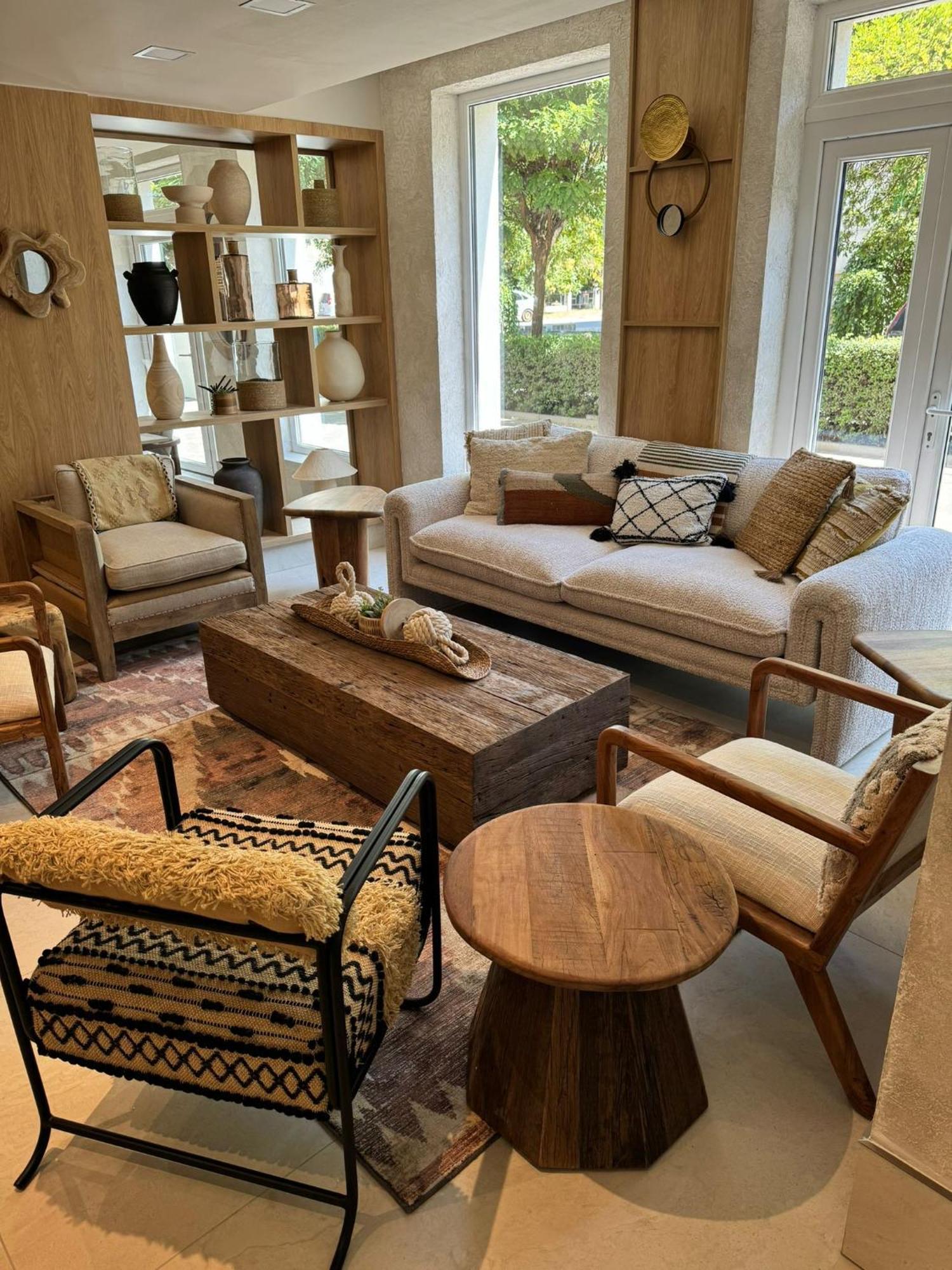 Hotel Serenity Timişoara Extérieur photo